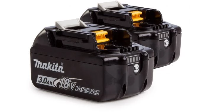 Batterie Makita BL1830 - Lot de 2 batteries Li-Ion 18V - 3,0 Ah (2 pcs) 1 Batterie Makita BL1830 - Lot de 2 batteries Li-Ion 18V - 3,0 Ah (2 pcs)