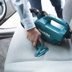 Aspirateur sans fil Makita CL121DSM - Aspirateur sans-fil - 12V Li-ion - Kit (1x batterie 4,0 Ah) - 1300 L/min - 0,5L -Makita Soldes 634bd1feec33e32cadf23c4004537531