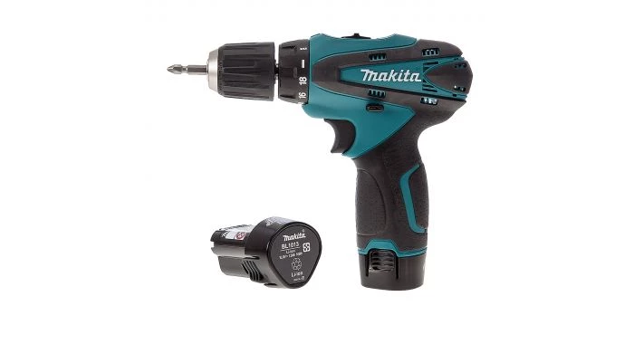 Perceuse visseuse sans fil Makita DF330DWE - Set perceuse visseuse Li-Ion 10,8V (2x batterie 1.3Ah) dans mallette - 24 Nm 1 Perceuse visseuse sans fil Makita DF330DWE - Set perceuse visseuse Li-Ion 10,8V (2x batterie 1.3Ah) dans mallette - 24 Nm